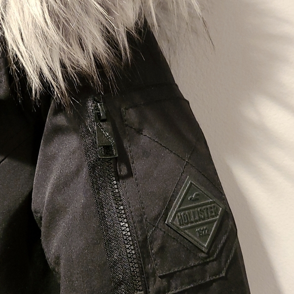 Ultimate Down Jacket - Picture 3 of 8